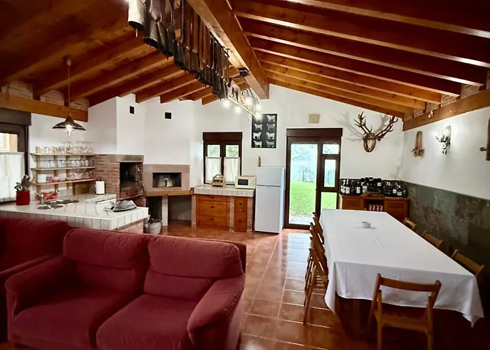 Con Zona De Asador En Quijas *