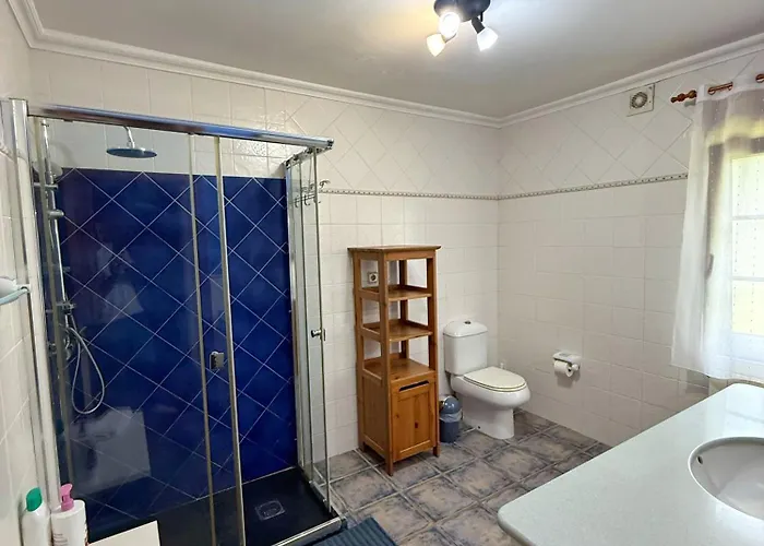 Con Zona De Asador En Quijas Valles (Reocin)