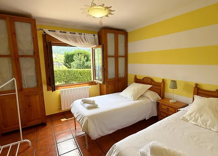 Con Zona De Asador En Quijas